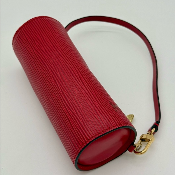 Louis Vuitton Castilian Red Epi Pochette - Picture 1 of 9